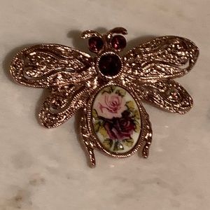Vintage Pin Filigree Rose Gold Tone Butterfly Ceramic Painting Purple Stone Eyes